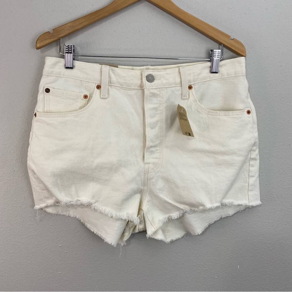 Levi’s 501 Original Cutoff Shorts White NWT Women’s Size 32